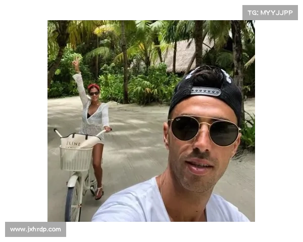 扎哈维因伤退役原因揭秘与个人职业生涯回顾分析